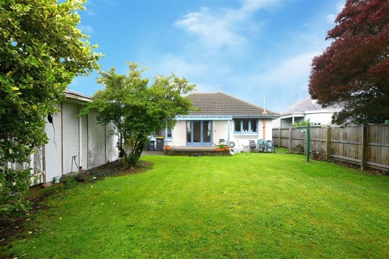 Photo of property in 64 Wharenui Road, Upper Riccarton, Christchurch, 8041