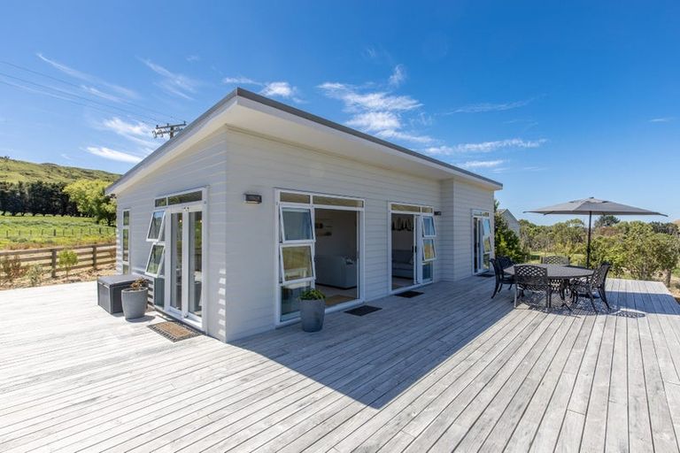 Photo of property in 422 Whangaehu Road, Porangahau, 4293