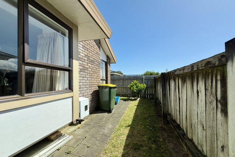 Photo of property in 2/954 High Street, Avalon, Lower Hutt, 5011
