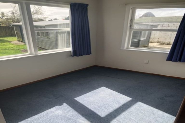 Photo of property in 28 Northolt Road, Fairview Downs, Hamilton, 3214