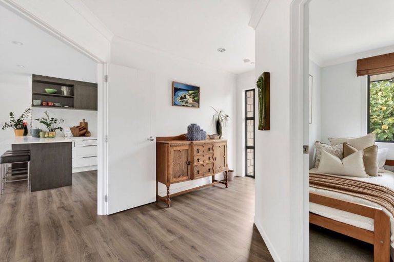 Photo of property in 24 Honiss Place, Cambridge, 3434