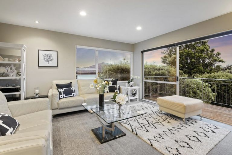 Photo of property in 1/395 Beach Road, Mairangi Bay, Auckland, 0630