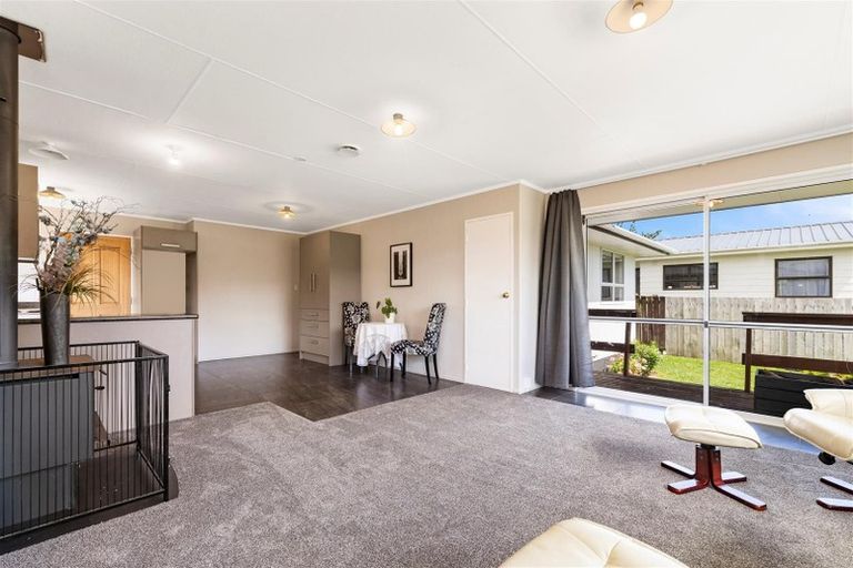Photo of property in 100 Homedale Street, Pukehangi, Rotorua, 3015