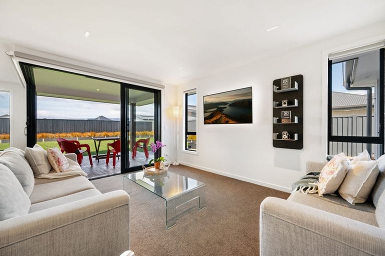 Photo of property in 10 Quigley Crescent, Cromwell, 9310