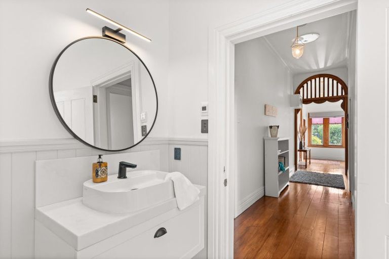 Photo of property in 5 Main Street, Greytown, 5712