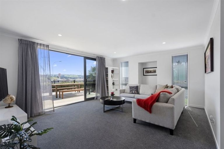 Photo of property in 1 Te Ranga Memorial Drive, Pyes Pa, Tauranga, 3112