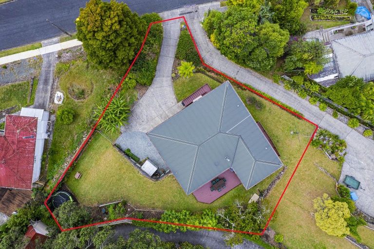 Photo of property in 13a Mcmillan Avenue, Te Kamo, Whangarei, 0112