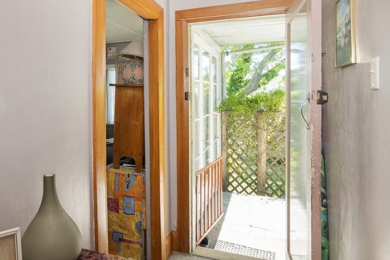 Photo of property in 14 Kara Street, Outer Kaiti, Gisborne, 4010