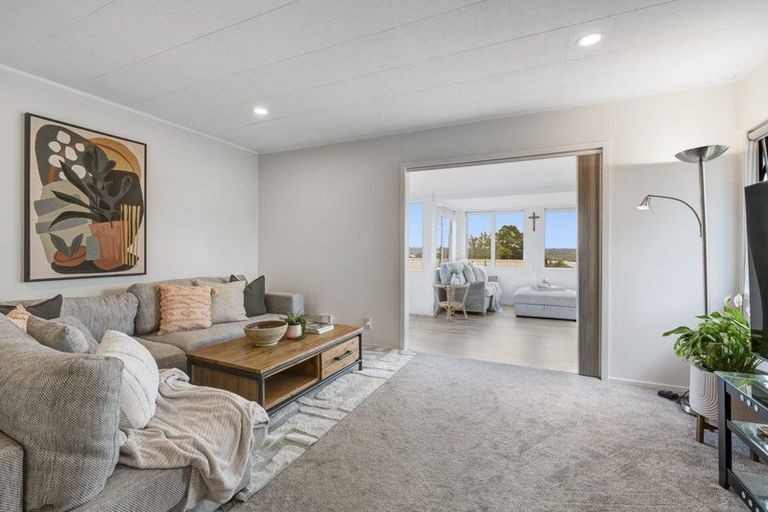 Photo of property in 10a Felicity Place, Unsworth Heights, Auckland, 0632