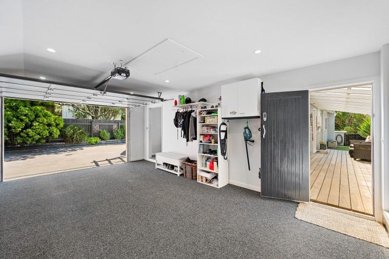 Photo of property in 20 Raumati Terrace, Khandallah, Wellington, 6035