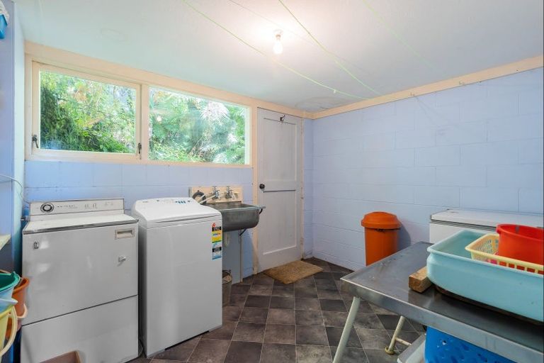 Photo of property in 35 Hauraki Terrace, Pukawa Bay, Turangi, 3381
