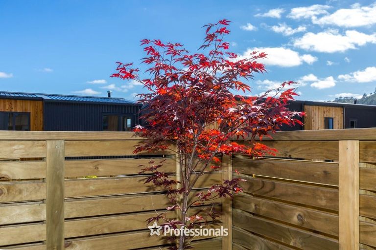 Photo of property in 31/33 Raukawa Street, Stokes Valley, Lower Hutt, 5019