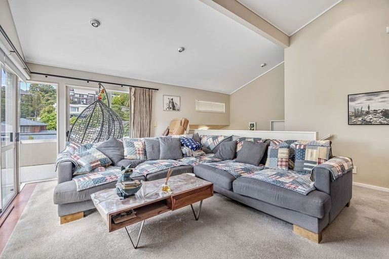 Photo of property in 23a Penguin Drive, Murrays Bay, Auckland, 0630