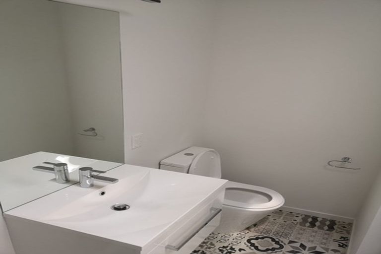 Photo of property in 1/28 Armagh Street, Christchurch Central, Christchurch, 8013