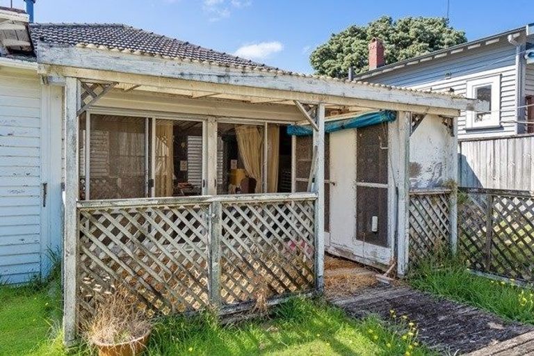 Photo of property in 795 New North Road, Mount Albert, Auckland, 1025