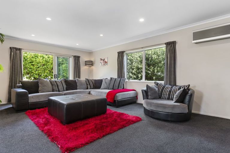 Photo of property in 11 Talbot Place, Welcome Bay, Tauranga, 3112