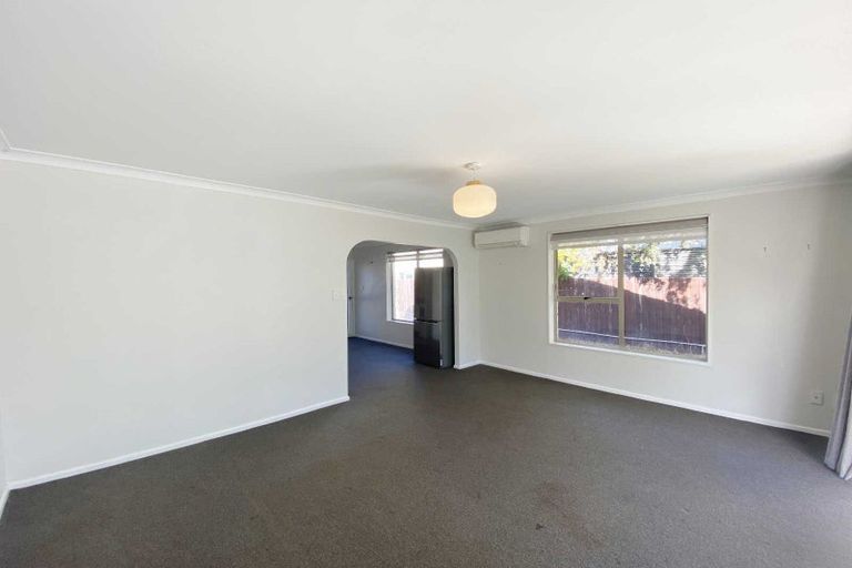 Photo of property in 3/74 Picton Avenue, Riccarton, Christchurch, 8011
