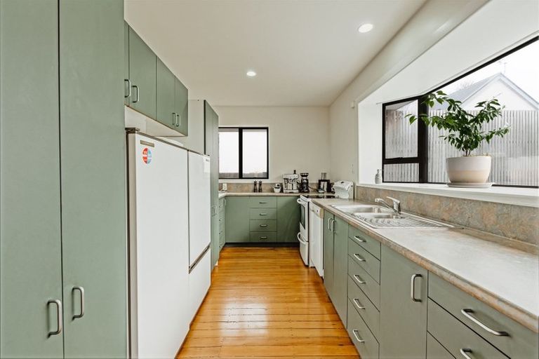 Photo of property in 19 Cutts Road, Russley, Christchurch, 8042