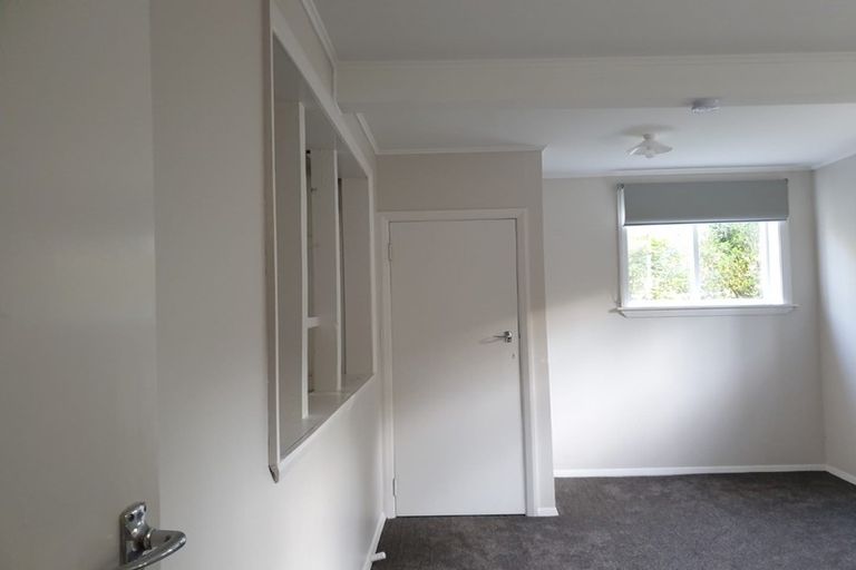 Photo of property in 6 Stephen Street, Tawa, Wellington, 5028