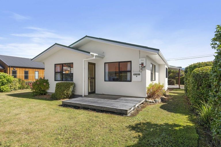 Photo of property in 49 Reading Street, Greytown, 5712