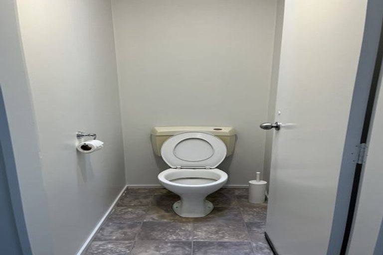 Photo of property in 10 George Street, Thorndon, Wellington, 6011