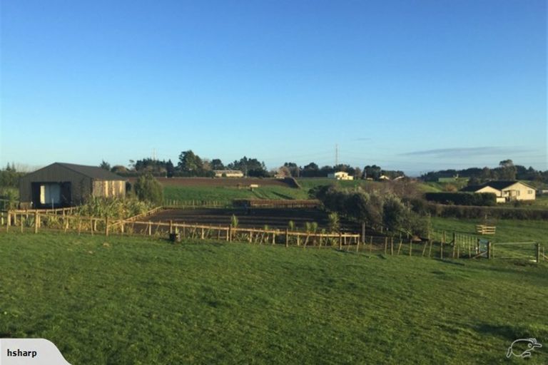 Photo of property in 369 Glenbrook Station Road, Glenbrook, Waiuku, 2681