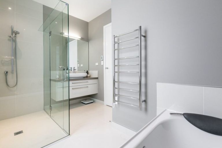 Photo of property in 82 Rochfort Road, Havelock North, 4130