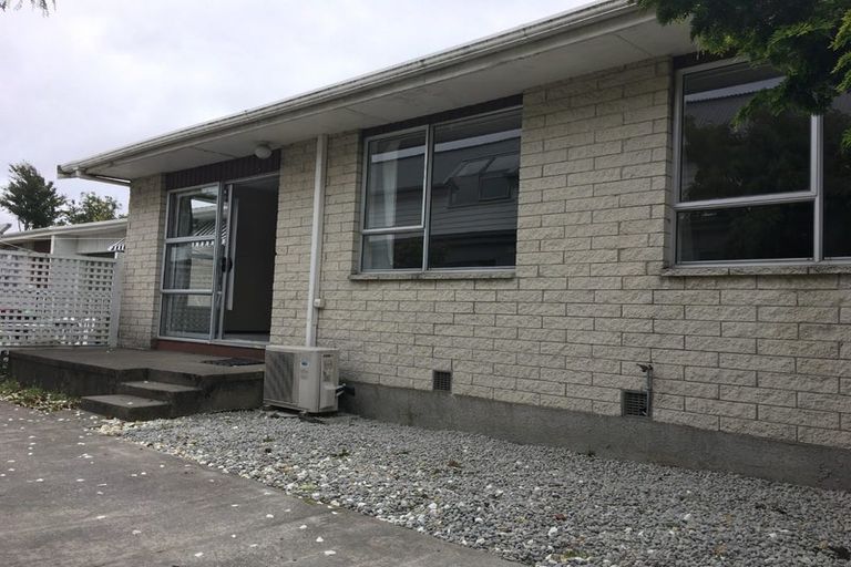 Photo of property in 2/66 Elizabeth Street, Riccarton, Christchurch, 8041