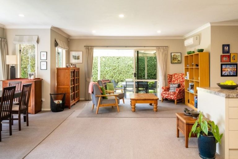 Photo of property in 71 Russell Robertson Drive, Havelock North, 4130