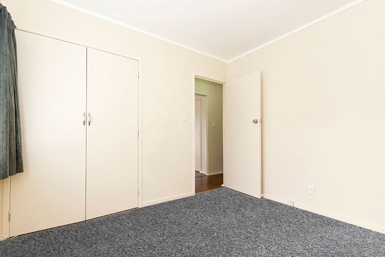 Photo of property in 1/4 Panorama Road, Mount Wellington, Auckland, 1060