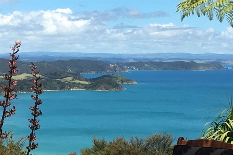 Photo of property in 106a Manawaora Road, Russell, 0272