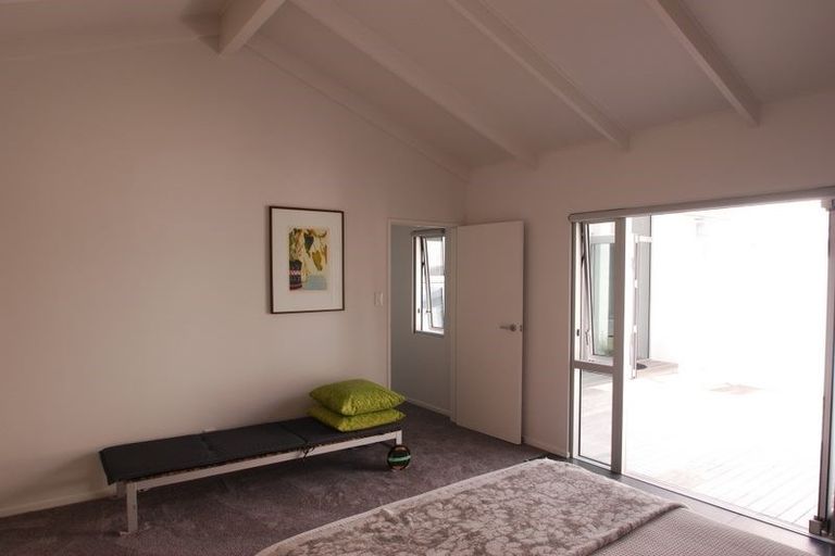 Photo of property in 5 Kabul Street, Khandallah, Wellington, 6035