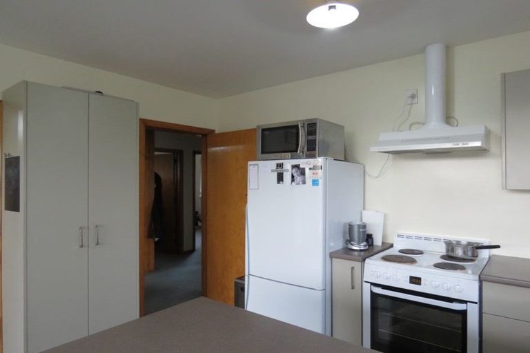 Photo of property in 2/28 Mona Vale Avenue, Riccarton, Christchurch, 8011