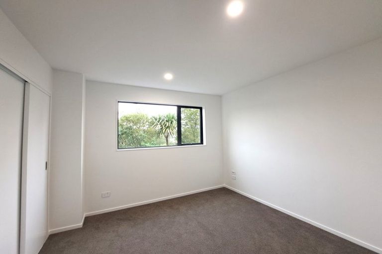 Photo of property in 56 Raupeti Lane, Henderson, Auckland, 0612