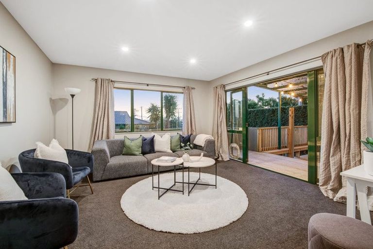 Photo of property in 108 Stanmore Bay Road, Stanmore Bay, Whangaparaoa, 0932