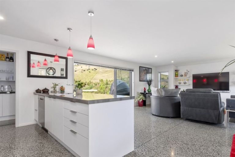 Photo of property in 66 Falcon Drive, Welcome Bay, Tauranga, 3112