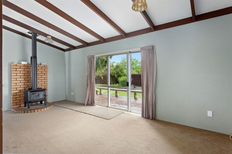 Photo of property in 17 Wikepa Place, Whakatane, 3120