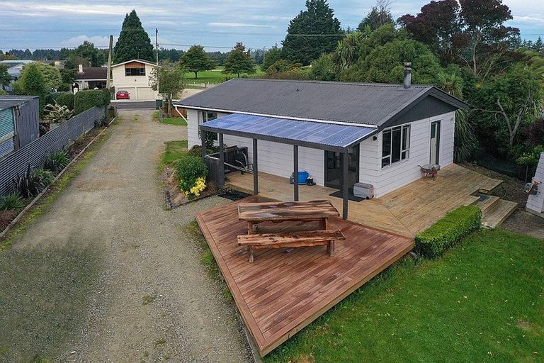 Photo of property in 21 Airedale Road, Weston, Oamaru, 9401