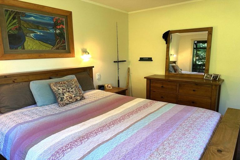 Photo of property in 10 Ward Drive, Opua, 0200