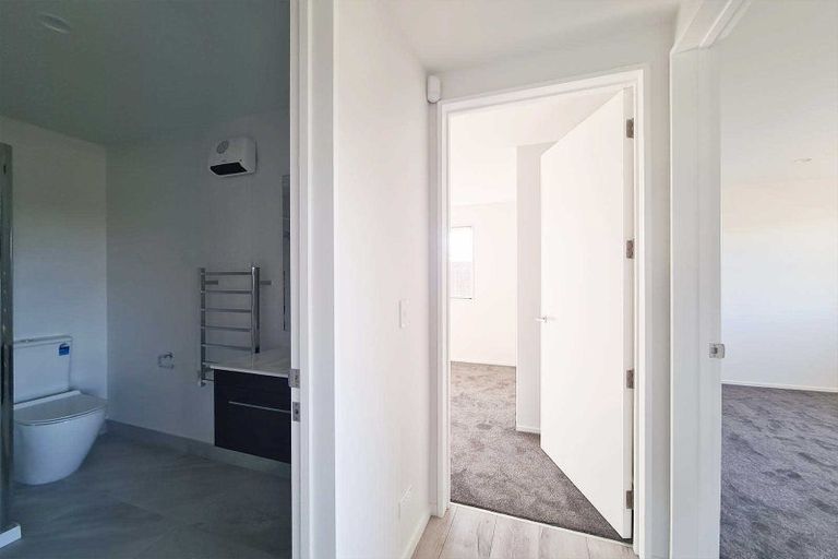 Photo of property in 98a Avanda Avenue, Rolleston, 7615