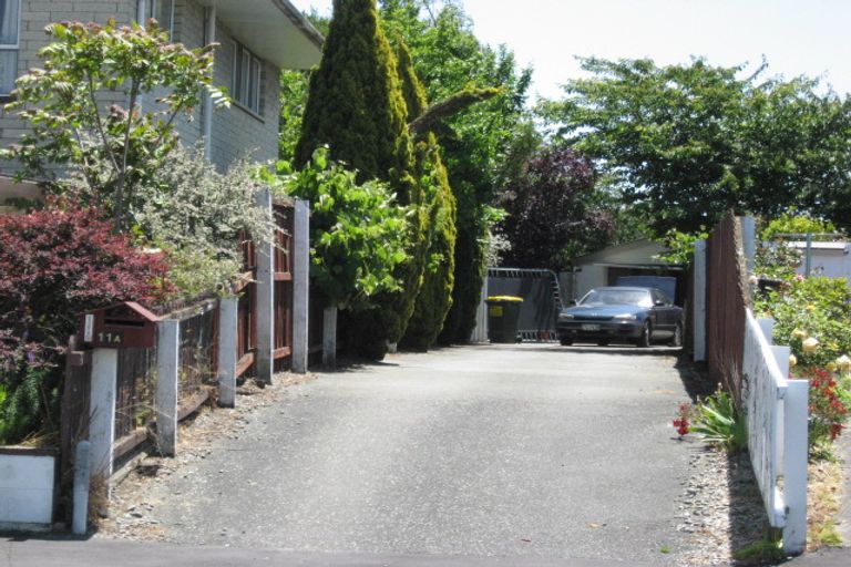 Photo of property in 11a Woodstock Place, Russley, Christchurch, 8042