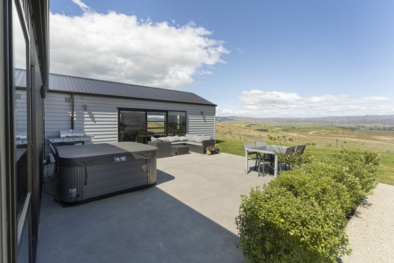 Photo of property in 77 Leaning Rock Road, Springvale, Alexandra, 9393