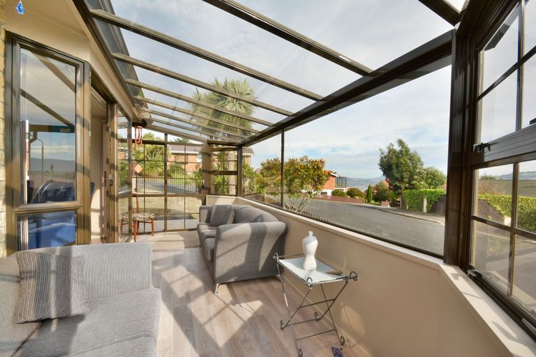 Photo of property in 2 Beverley Place, Waverley, Dunedin, 9013