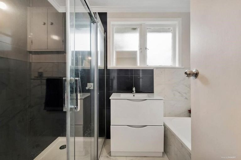 Photo of property in 75 Mahia Road, Manurewa, Auckland, 2102