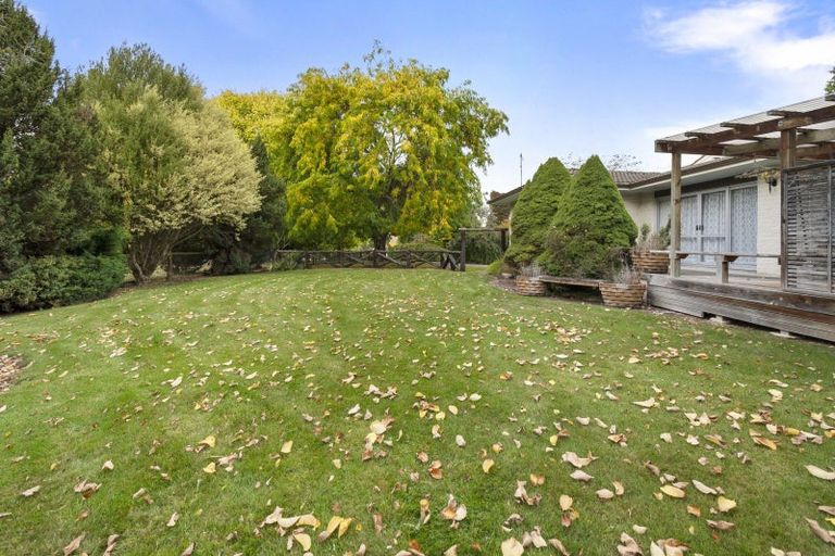 Photo of property in 2 Pukenaua Road, Taihape, 4796