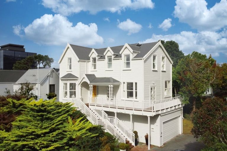 Photo of property in 1 Parliament Street, Thorndon, Wellington, 6011