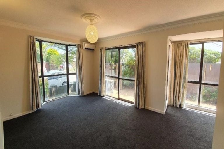 Photo of property in 1/18 Division Street, Riccarton, Christchurch, 8041