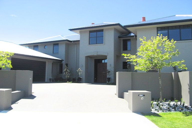 Photo of property in 10 Glen Oaks Drive, Northwood, Christchurch, 8051