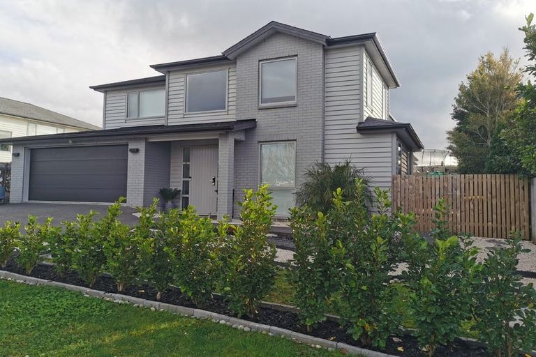 Photo of property in 28 Harris Drive, Silverdale, 0932