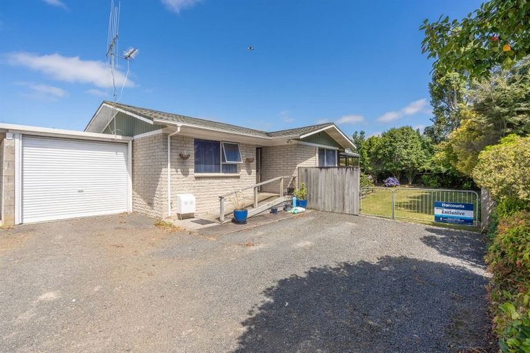 Photo of property in 4a Mahana Road, St Andrews, Hamilton, 3200